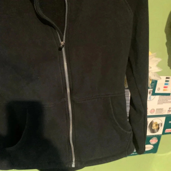 Sketchers Women’s Worksout Jacket Size Small with long sleeves and full zipper - Picture 3 of 6